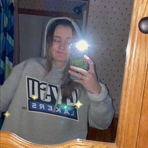 Meet your Posher, Curran